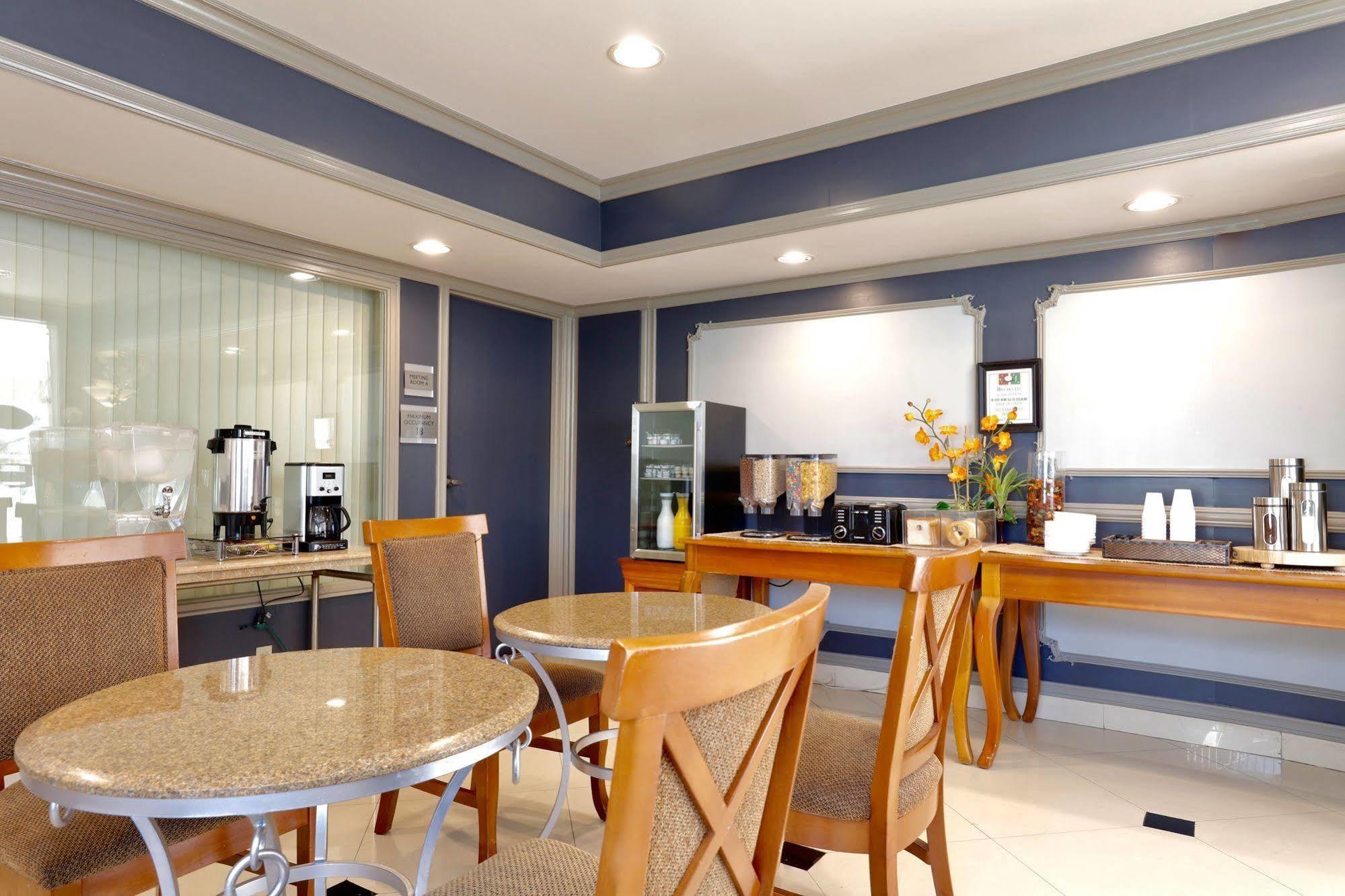 The Sojourn Los Angeles - Sherman Oaks Exterior photo